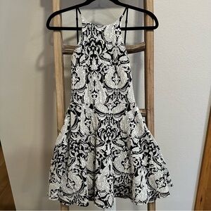 Chic Black and White Formal Dress